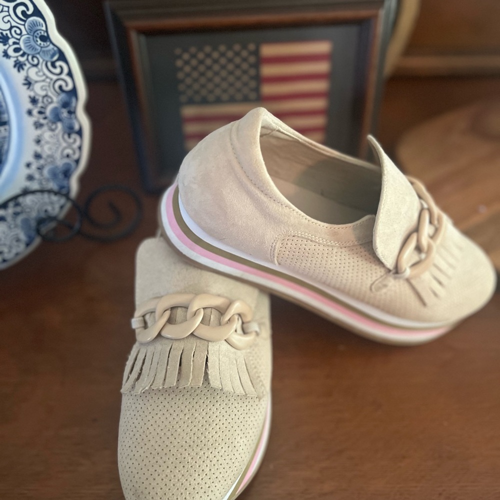 Coconuts by Matisse Beige Loafers with Fringe and Chain Detail